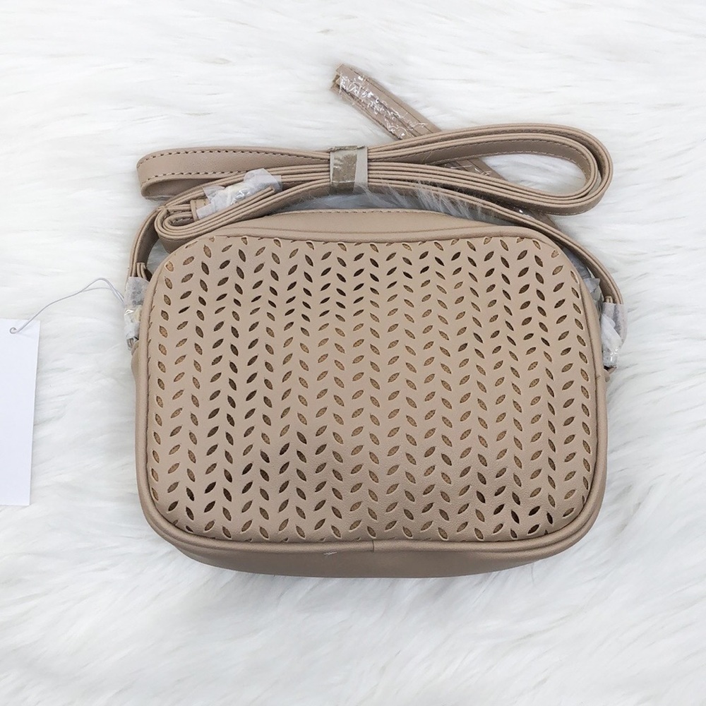 Summer & Rose Tan Delilah Crossbody Purse - Picture 6 of 7